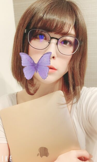 休日の姿👓🌸咲楽(さくら)